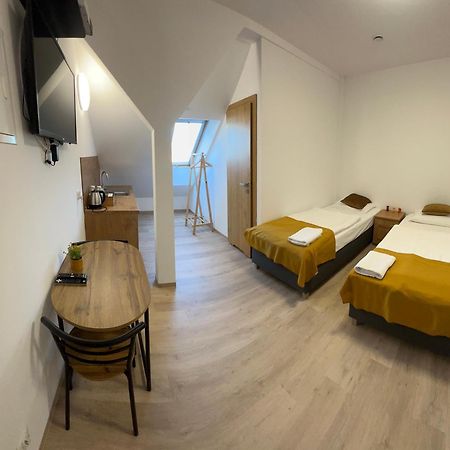 Apartamenty Divemed Jelenia Góra Exteriör bild