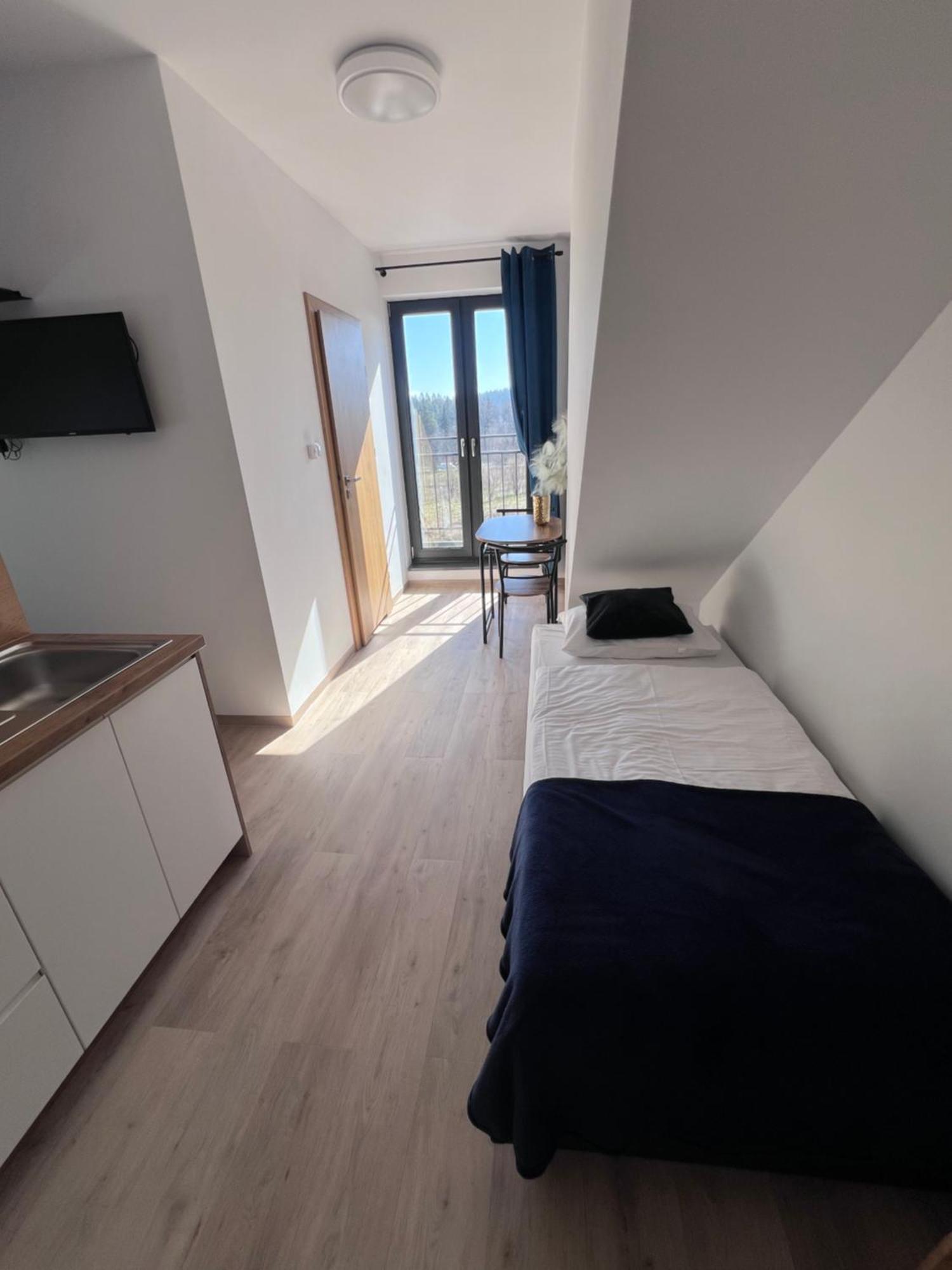 Apartamenty Divemed Jelenia Góra Exteriör bild